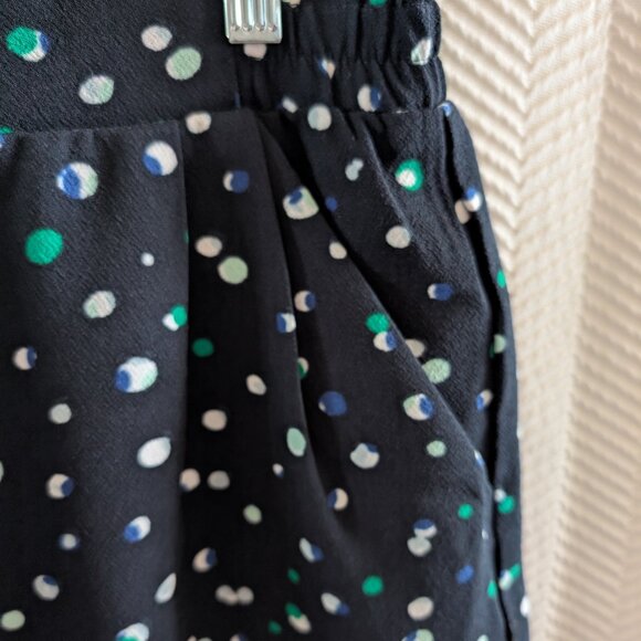Joe Fresh 2 Pair of Pull On shorts size Small Tropical Print and Polka Dot Print - Picture 11 of 13